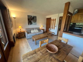 Studio 4 pers - Balcon - Proximité pistes et golf - TV - Garage - Animaux OK - Tennis en été - FR-1-453-82